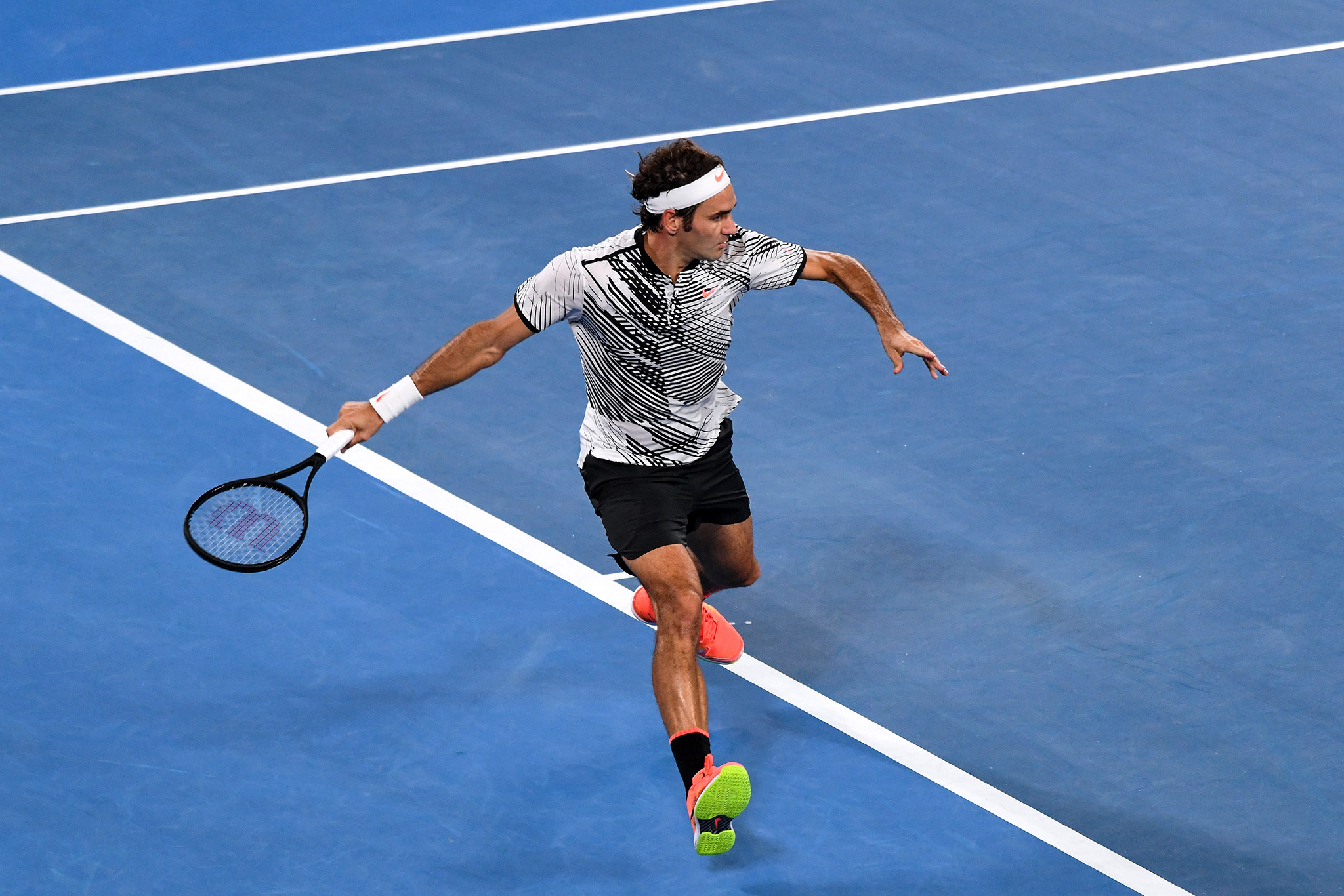 Federer Beats Nadal, Wins Historic 18th Grand Slam