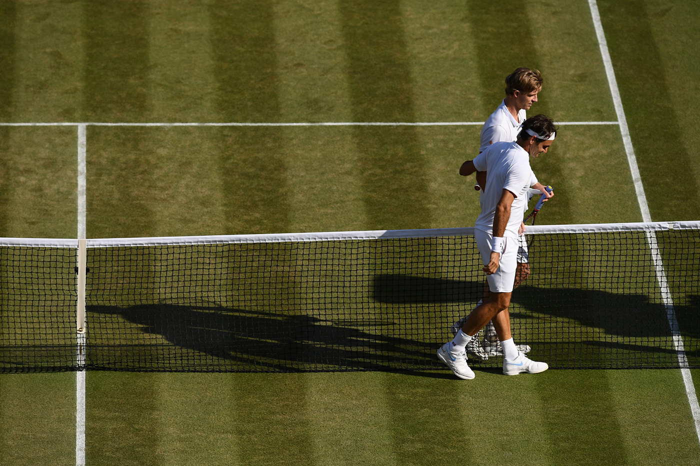 Anderson Upsets Federer in Marathon Wimbledon Quarterfinal